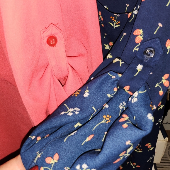 3/$30 New York and company Blouses Size: XL - Picture 8 of 11